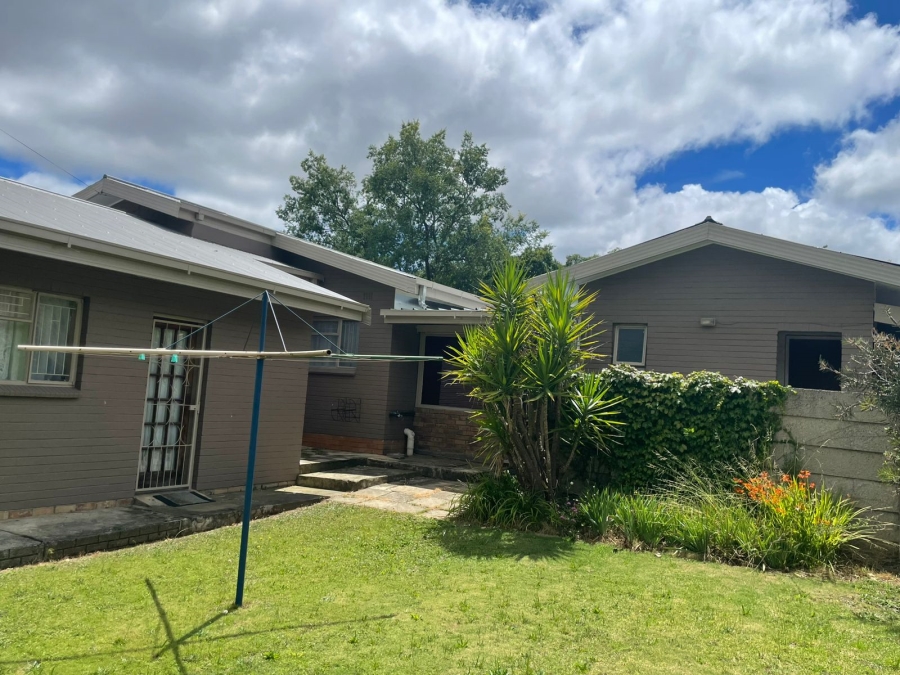 5 Bedroom Property for Sale in Panorama Free State